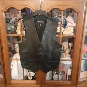 Leather front Vest black woman's size L